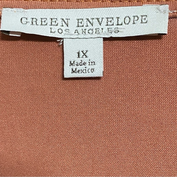 Green Envelope Light Brown Flowy Blouse 1X - Picture 2 of 4